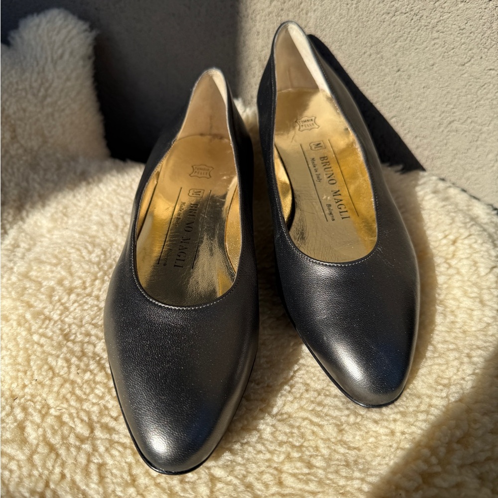 Bruno Magli Women's Black Leather Heels
